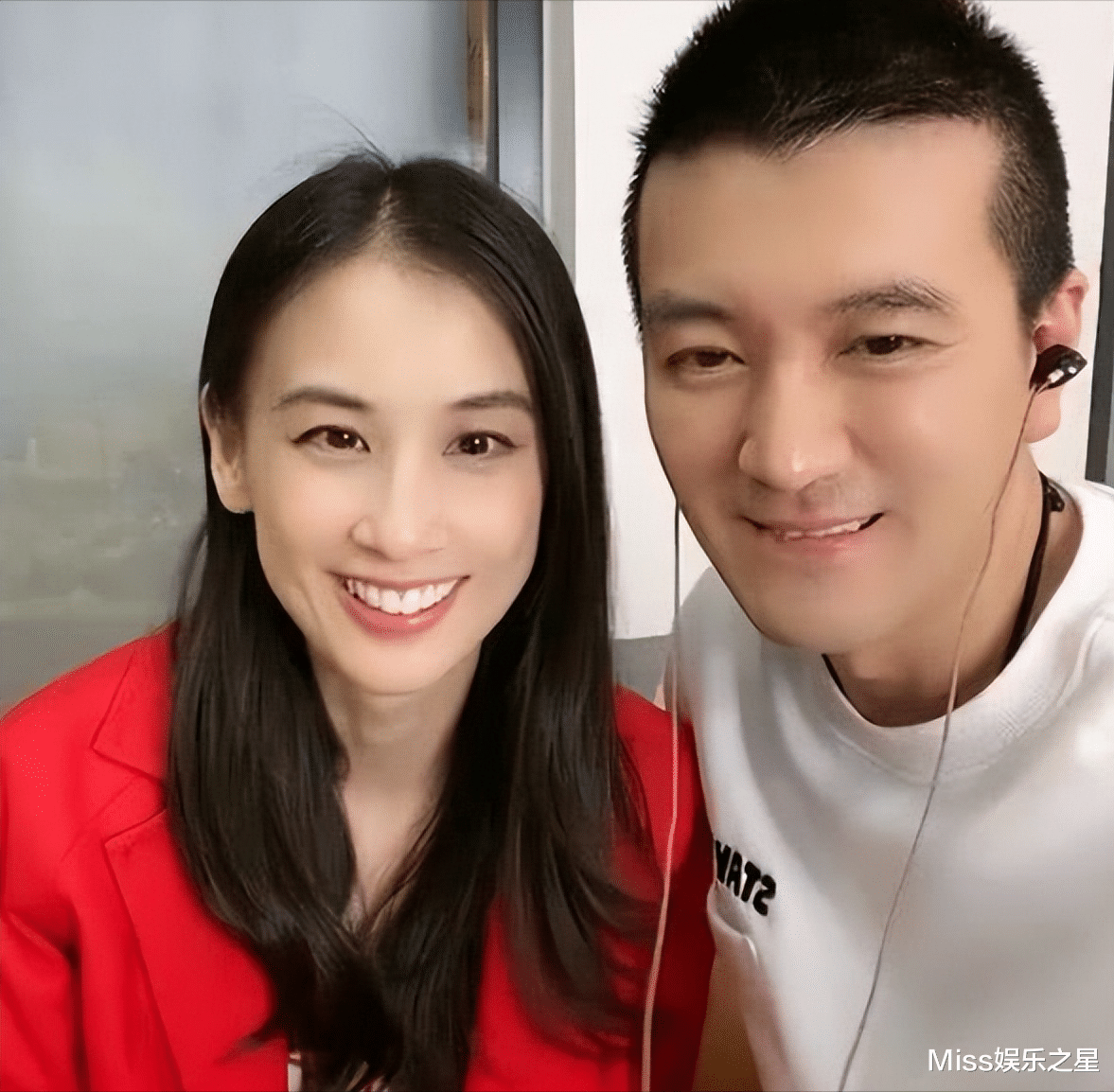 杨子直播求婚黄圣依背后的争议与骂声五分钟揭秘