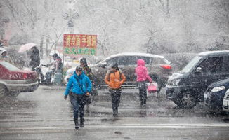 春运高峰遭遇最强寒潮，气温何时回暖？