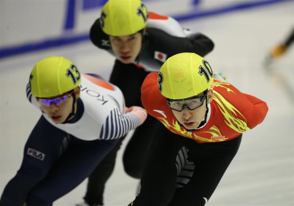 亚冬会短道速滑男子5000米接力，中国队逆袭铜牌，韩国犯规遭取消资格之战纪实