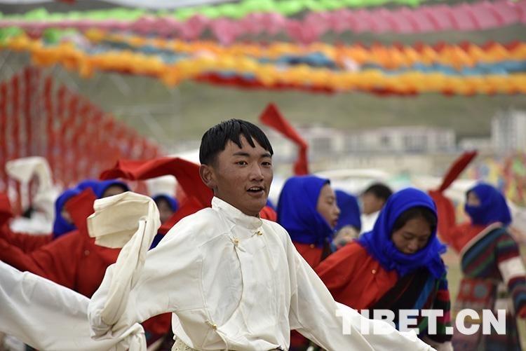 班戈县体育局新项目推动体育事业与经济腾飞