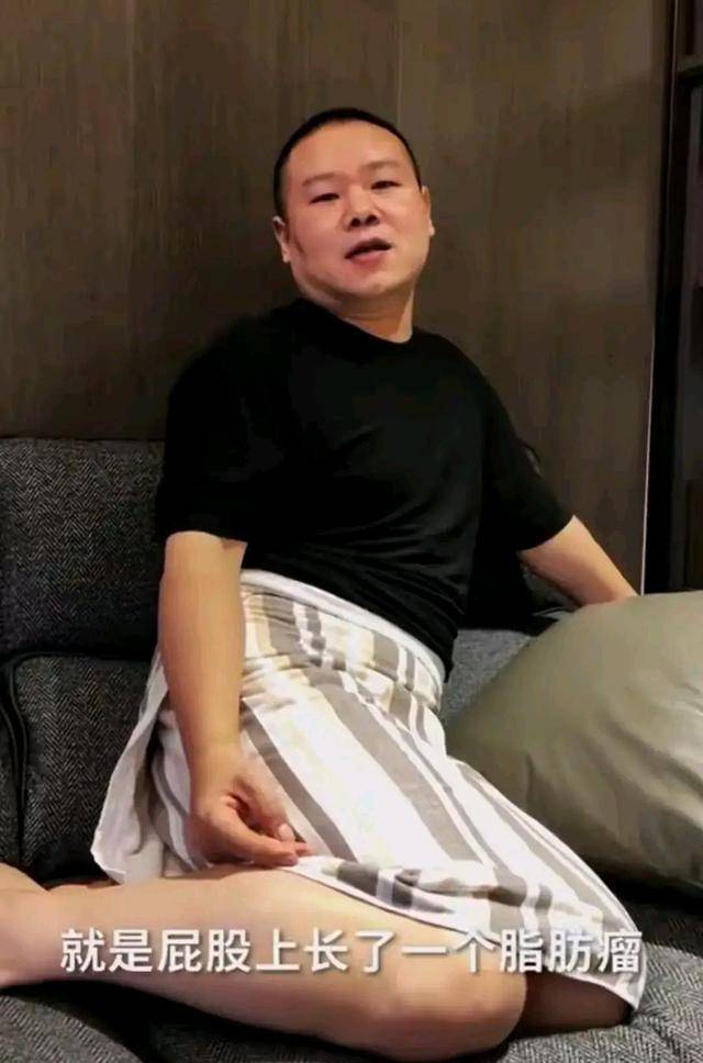 李小冉慷慨分享口红，刘晓庆惊喜现身